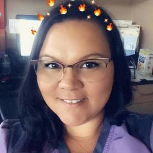 Meet your Posher, Nikki